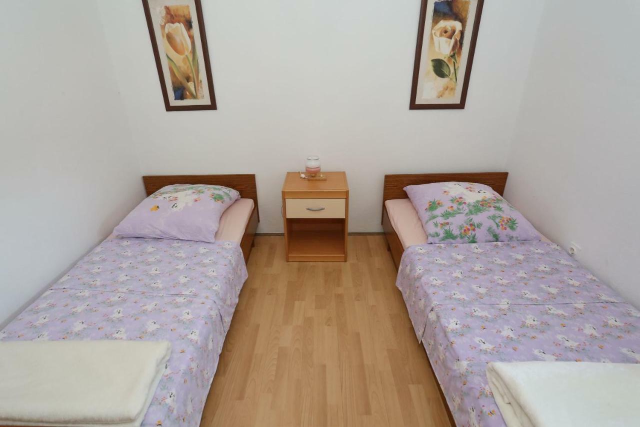 Villa Neyla Вир Экстерьер фото