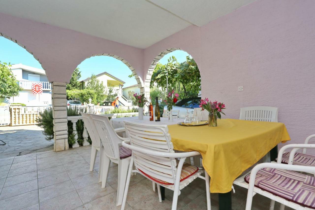 Villa Neyla Вир Экстерьер фото