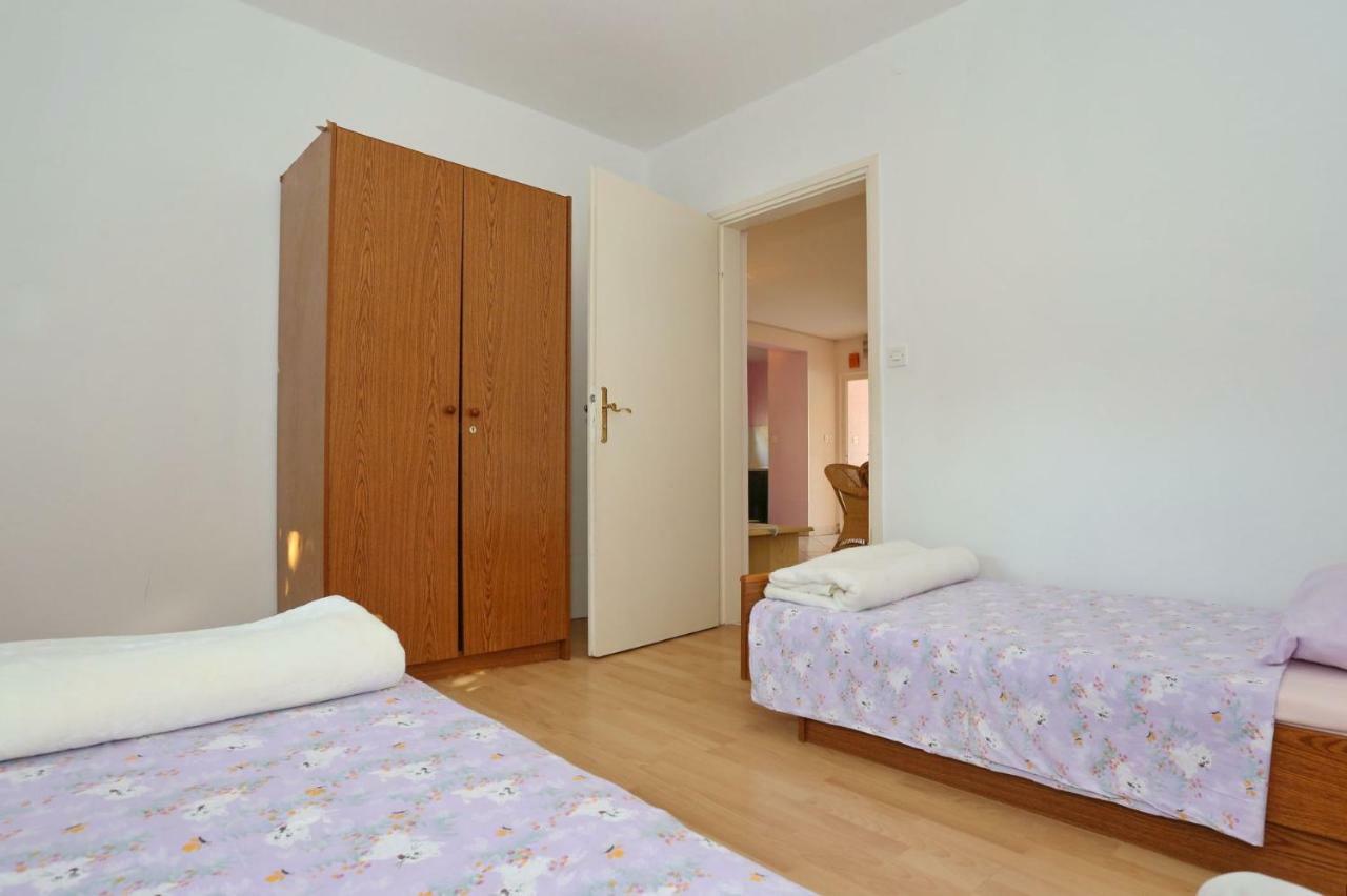 Villa Neyla Вир Экстерьер фото
