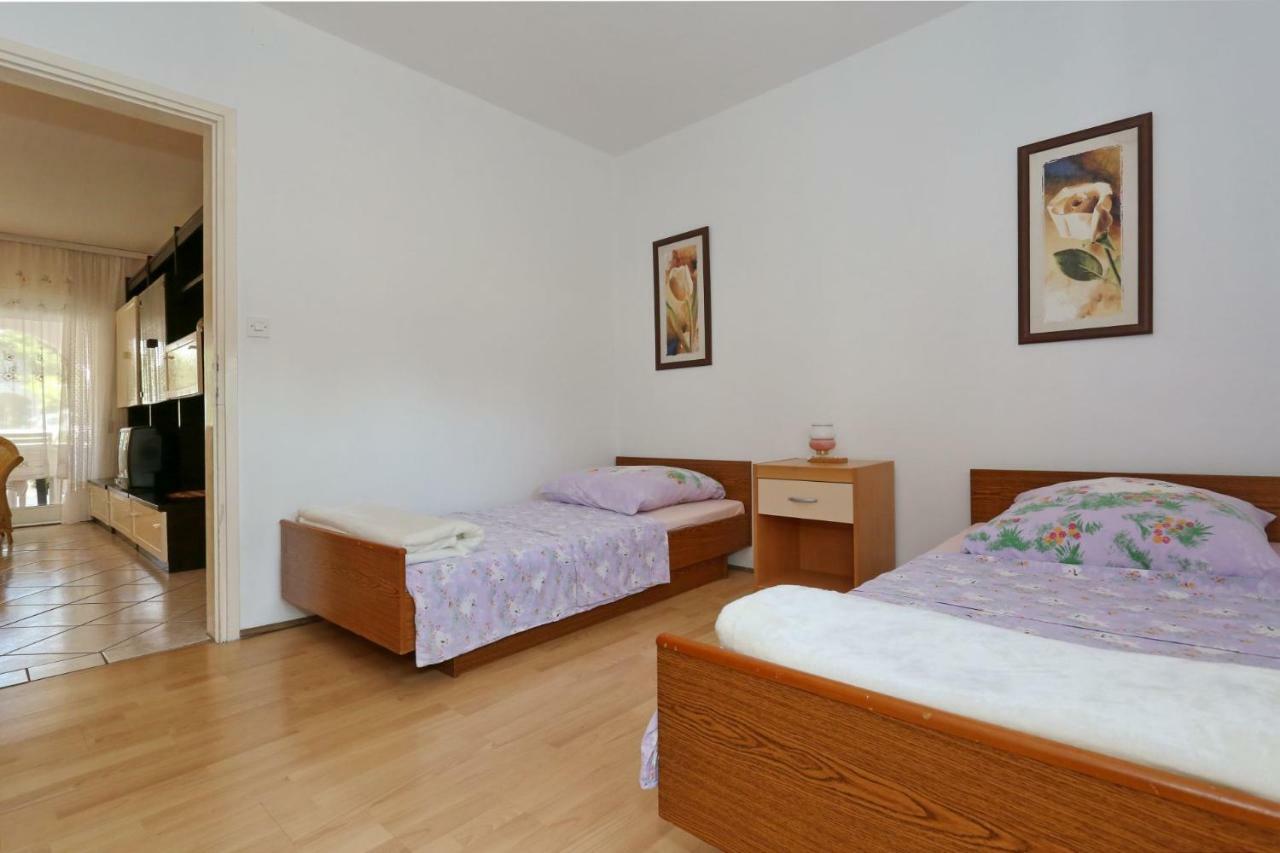Villa Neyla Вир Экстерьер фото