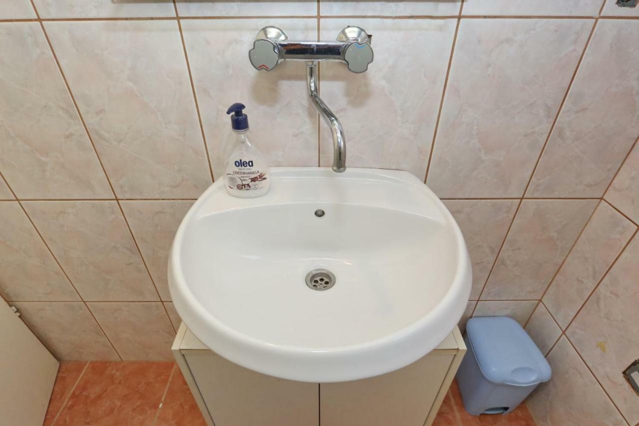 Villa Neyla Вир Экстерьер фото