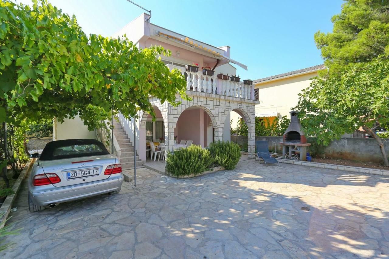Villa Neyla Вир Экстерьер фото